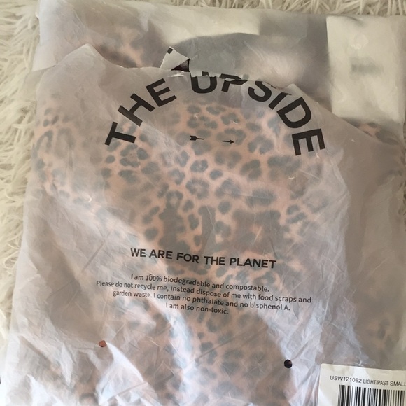 The Upside Leopard Jane Crew Neck Sweatshirt - Picture 5 of 11